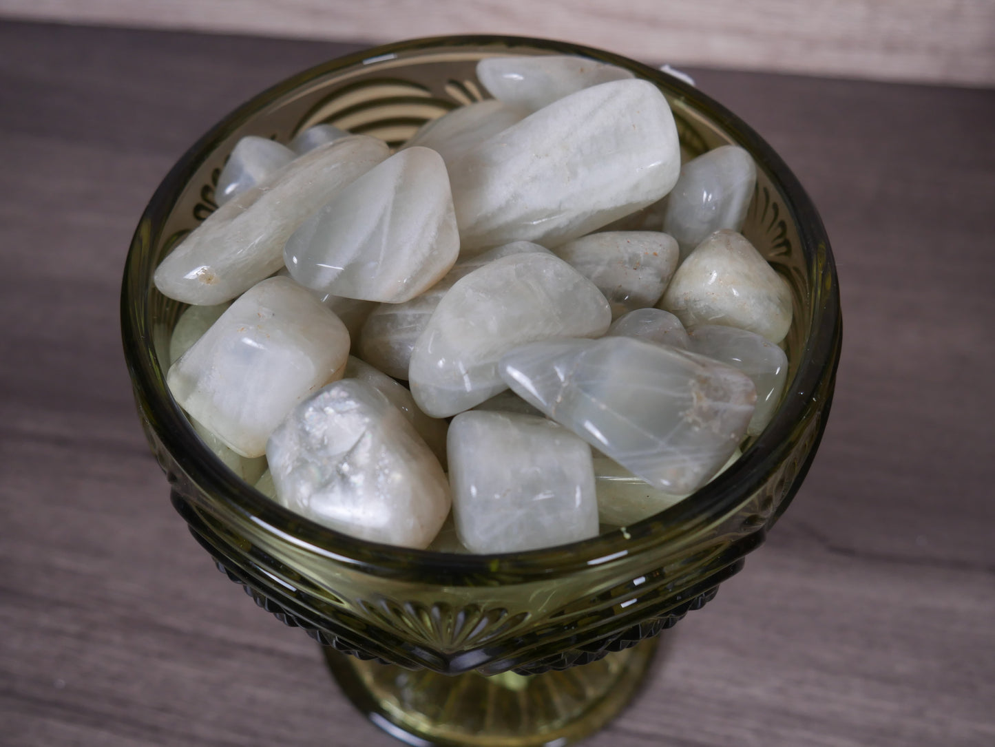 Flashy Green Moonstone Tumble