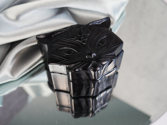 Obsidian Cat Dish w/ Lid