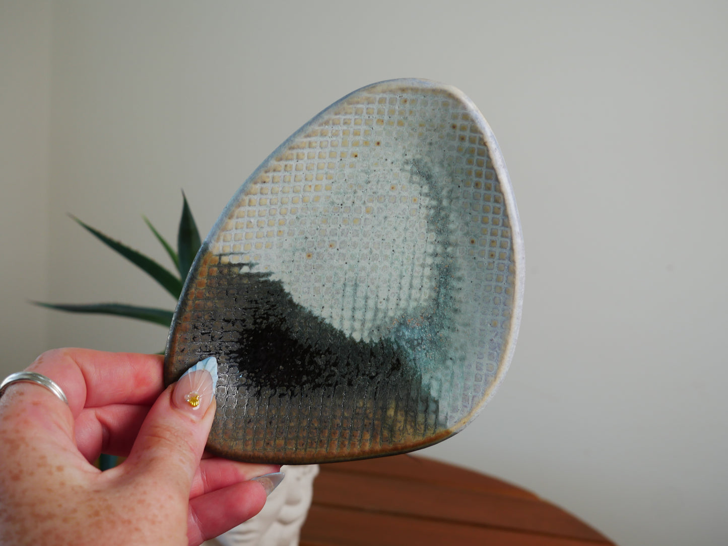 Small Bean Dish - Natvform Ceramics x Go to Gaia