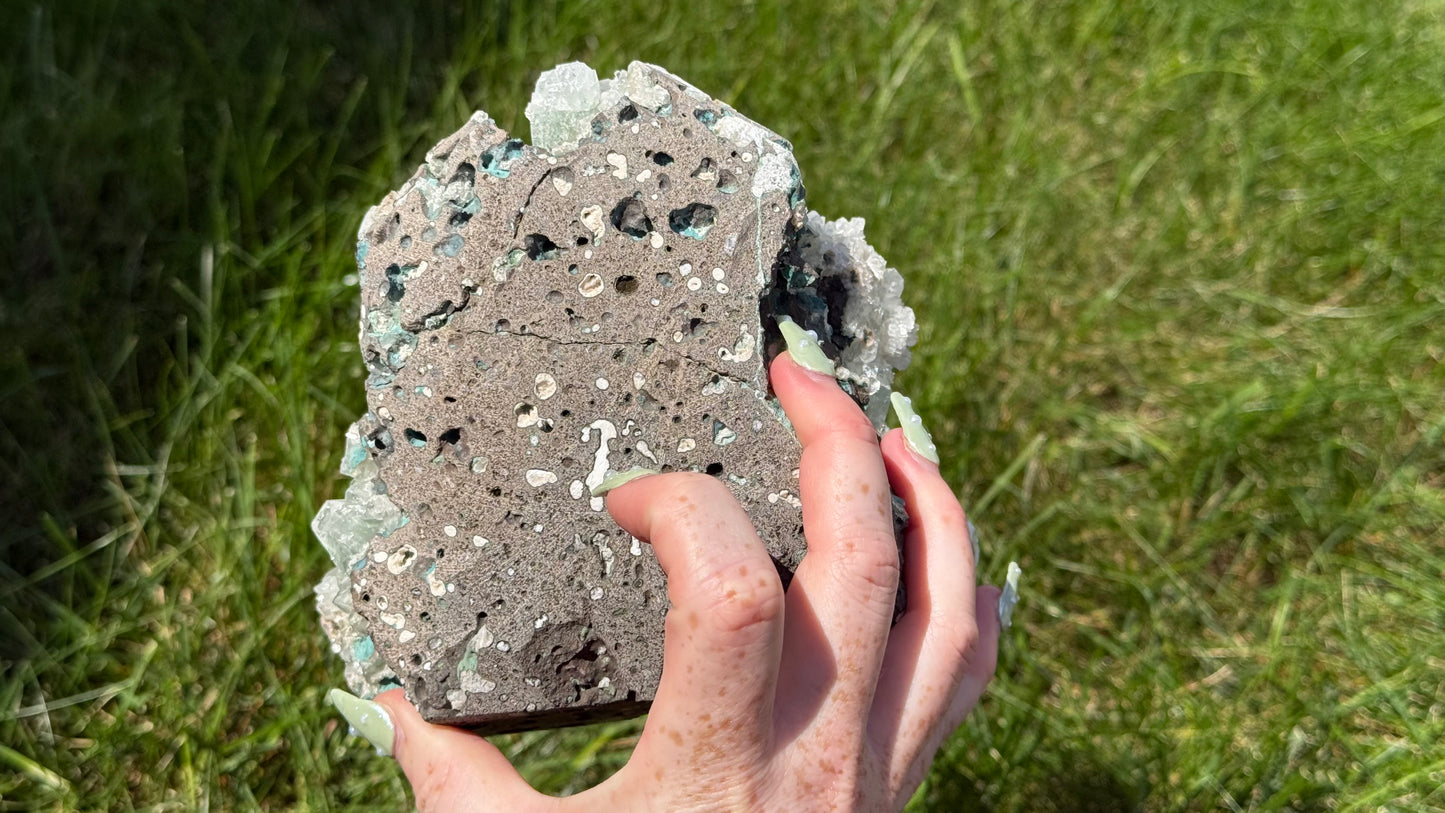 Green Apophyllite, Mesolite, Scolecite Specimen - Personal Collection Destash