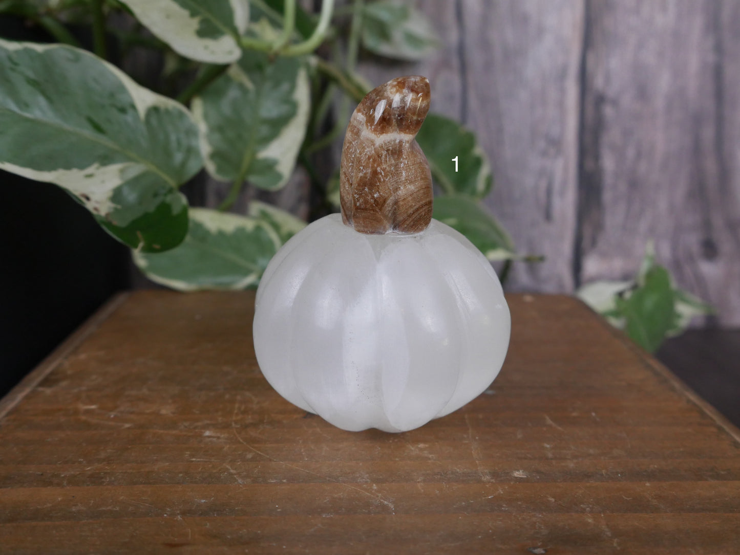 White Calcite Pumpkin [various]