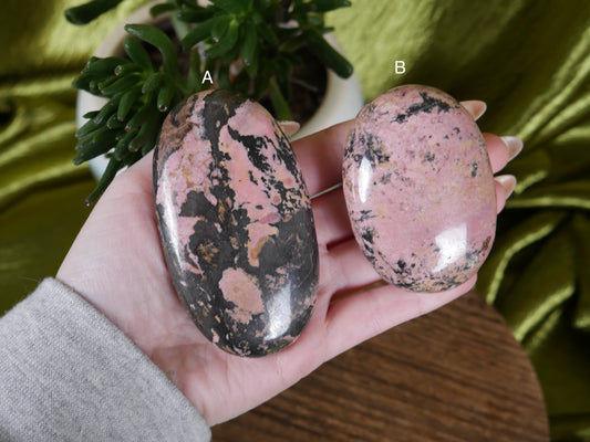 Rhodonite Palm Stone [20's]