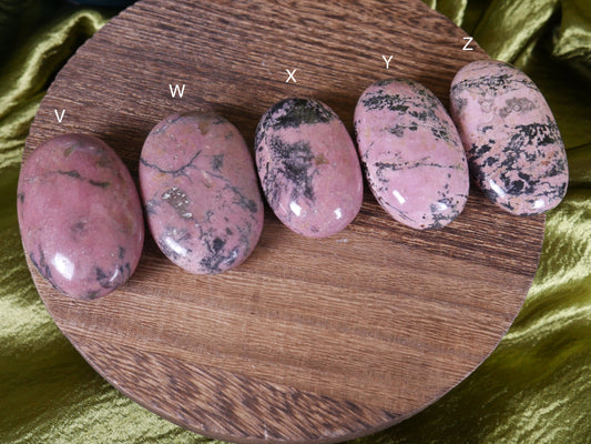 Rhodonite Palm Stone [10's]