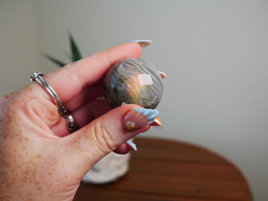 Labradorite Mini Sphere - 17Q