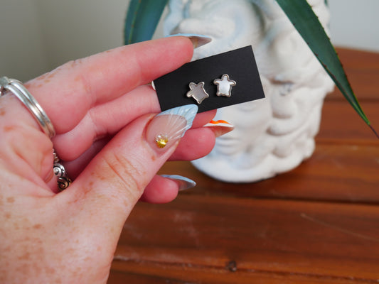 Mother of Pearl Turtle Studs