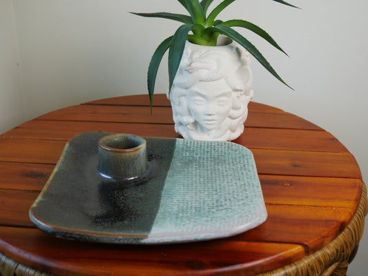 Square Dish with Display - Natvform Ceramics x Go to Gaia