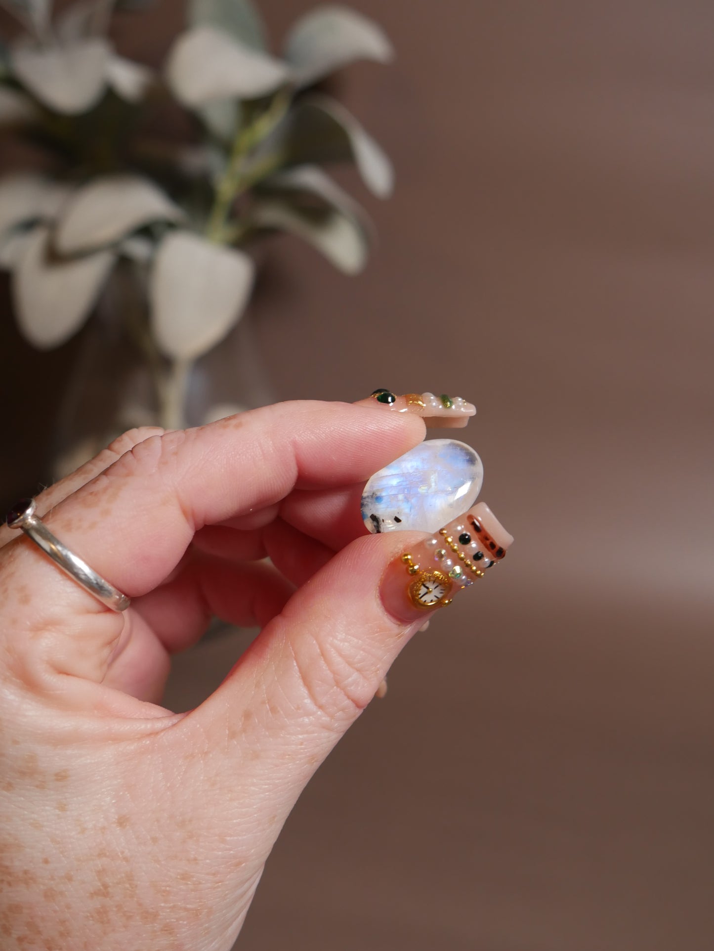 AAA Grade Moonstone Pocket Palm #31