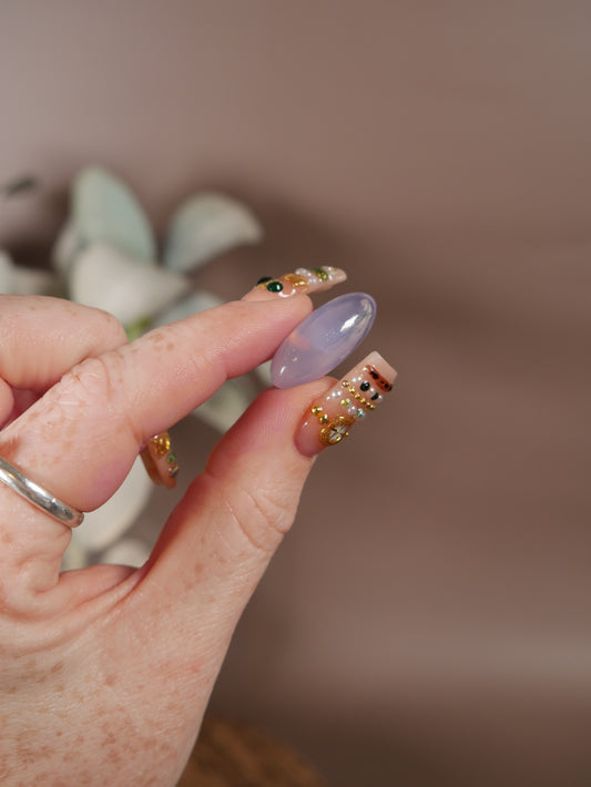 Lavender Moon Quartz Shiva [52l]