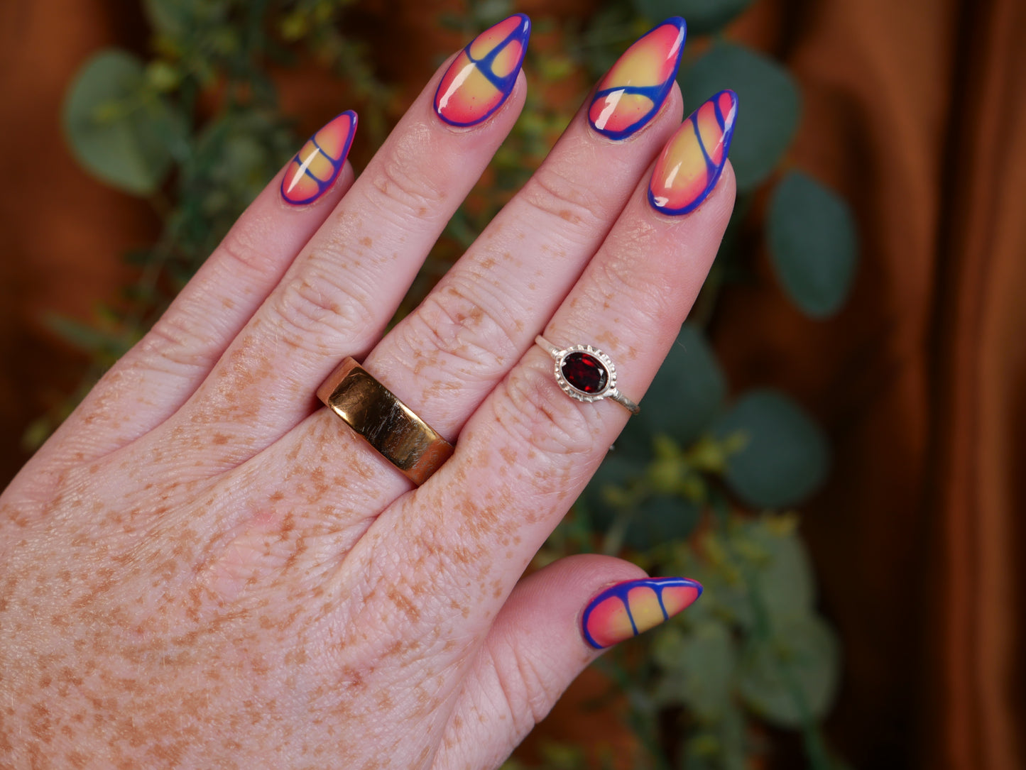 Garnet Ring [size 7]