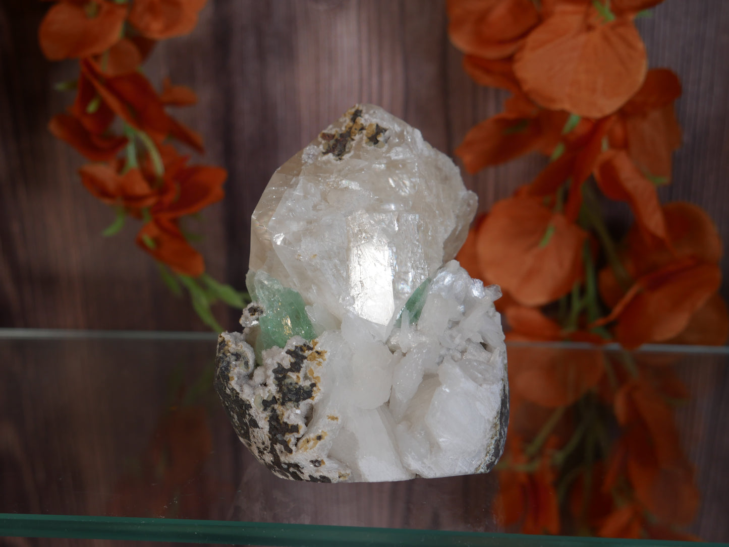 Calcite, Apophyllite & Stilbite Cutbase #5