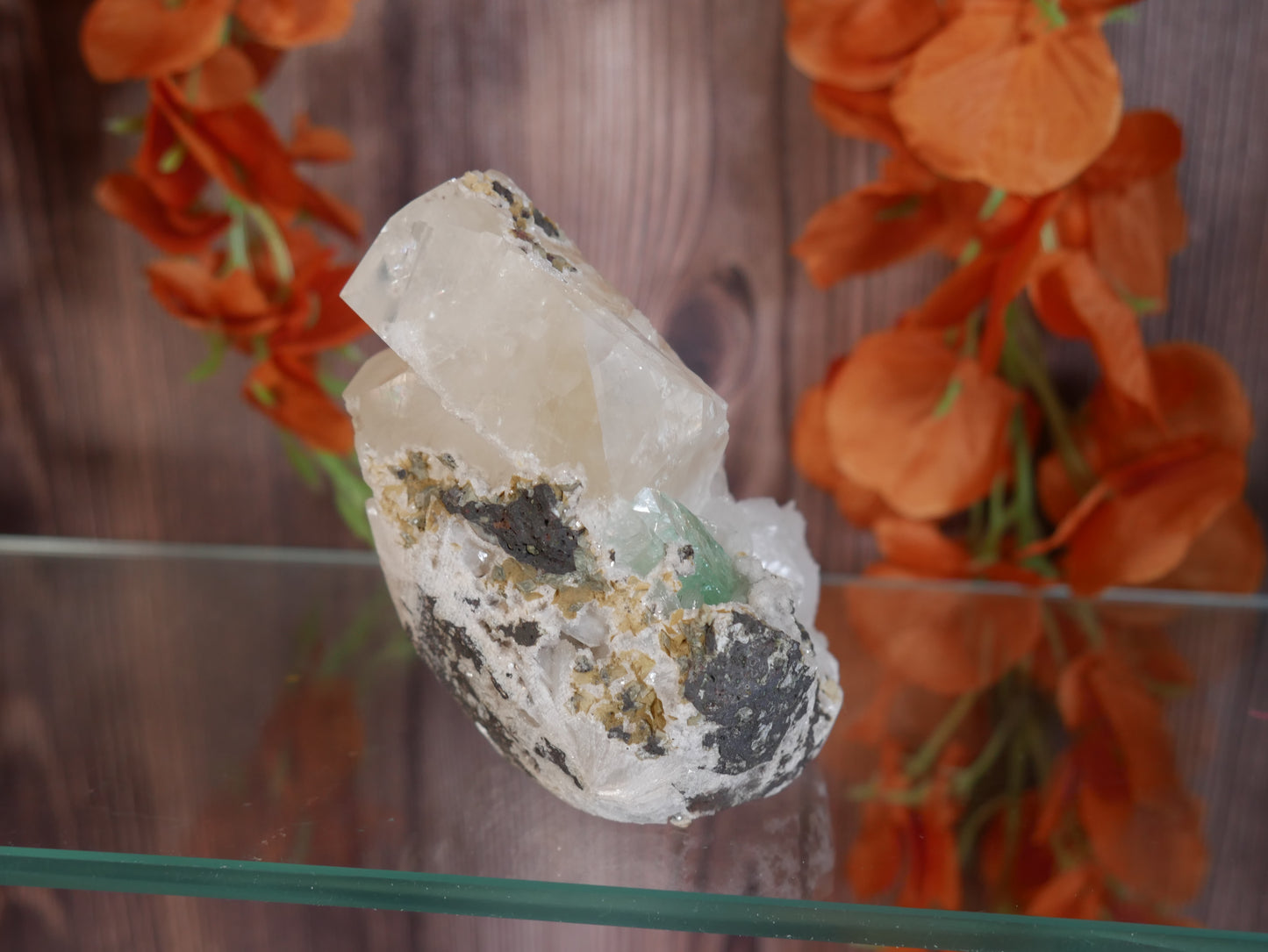 Calcite, Apophyllite & Stilbite Cutbase #5